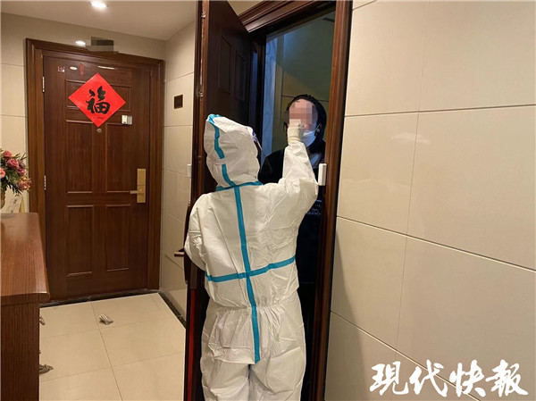 探访常州核酸采样点和隔离点：有序，有保障