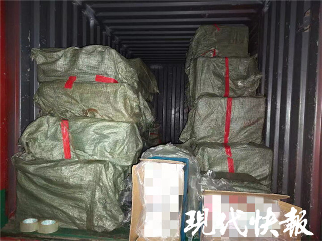 苏州警方查获价值近白万假冒伪劣卷烟