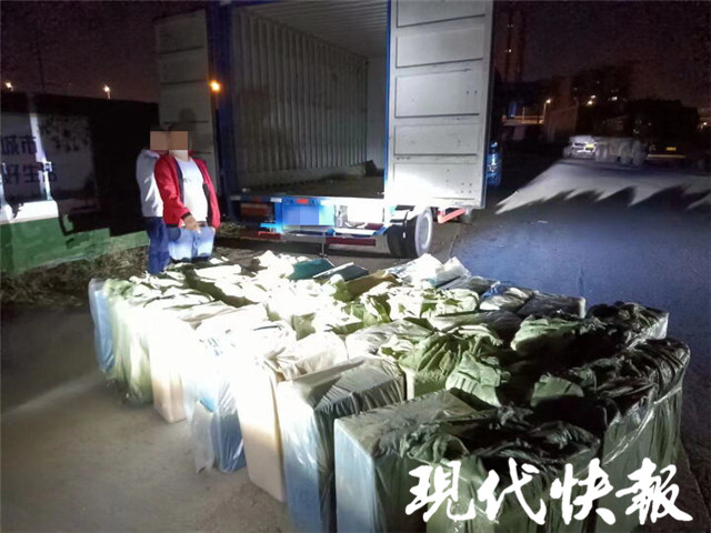 苏州警方查获价值近白万假冒伪劣卷烟