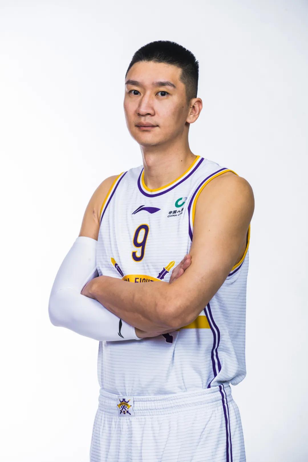 孙悦退役！他是中国唯一CBA、NBA双料冠军获得者