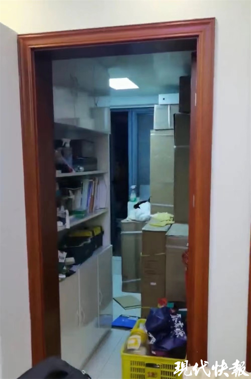 送货员狂偷34件大家电，房间都被塞满了