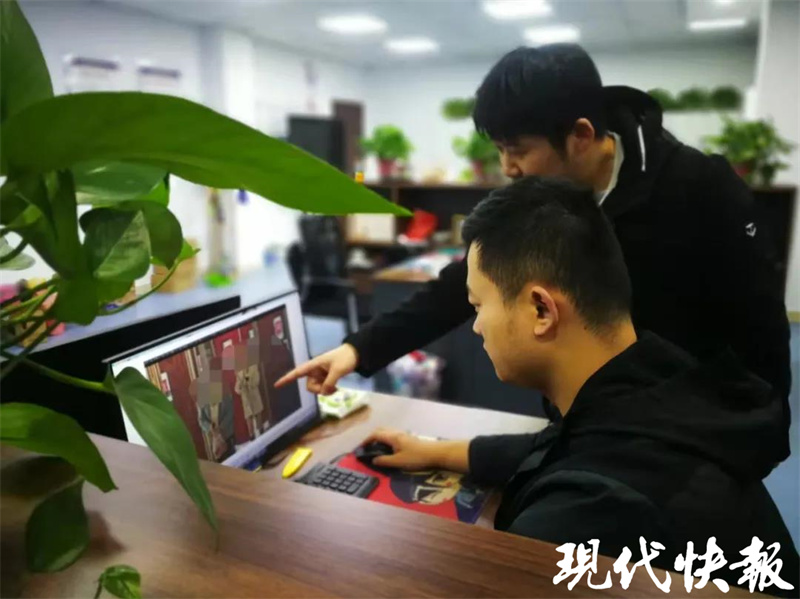 民警连续9小时蹲守抓逃犯，老奶奶送来干粮