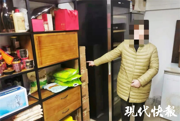 保姆蚂蚁搬家偷走雇主家31瓶茅台,每次以倒垃圾当掩护