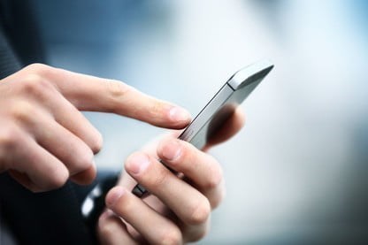 手机 App 和网站验证信息能否更方便视力障碍群体操作?工信部回应