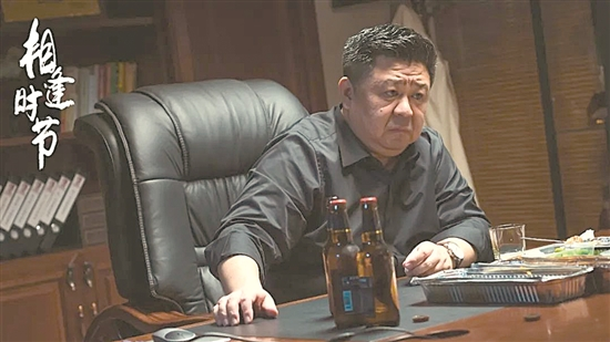 是港式家族剧乱斗风,还是狗血剧情大乱炖?