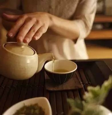 躁热六月 切记这八个“   好”