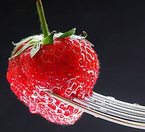 春季养生多吃些草莓