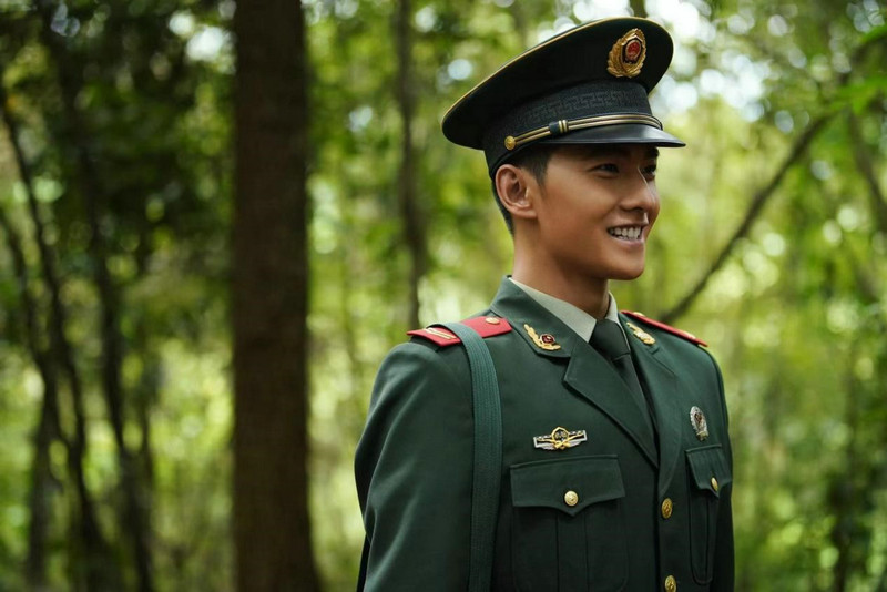 杨洋《特战      》热播 “于途”梦幻联动