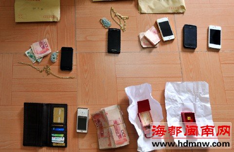 17岁少年带队抢劫酒店40万 抱着前比个V自拍