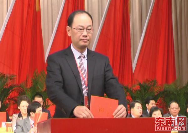 黄少萍当选泉州市长 成为首位女市长