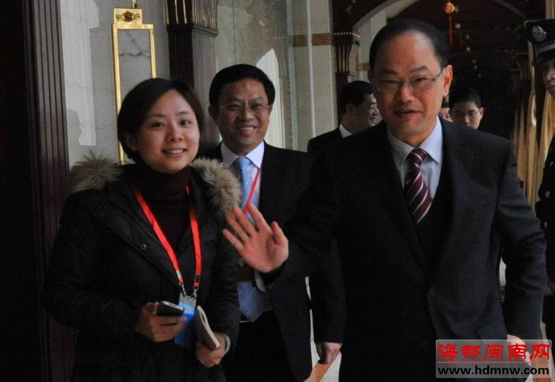 徐钢称赞网民关心城市建设