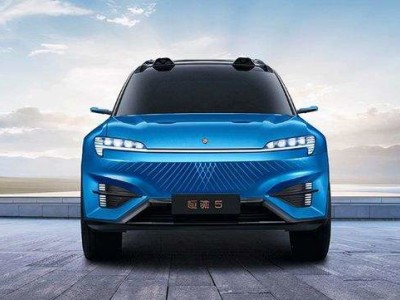 发布在即，零跑 C01 中大型电动轿车官图发布：运
